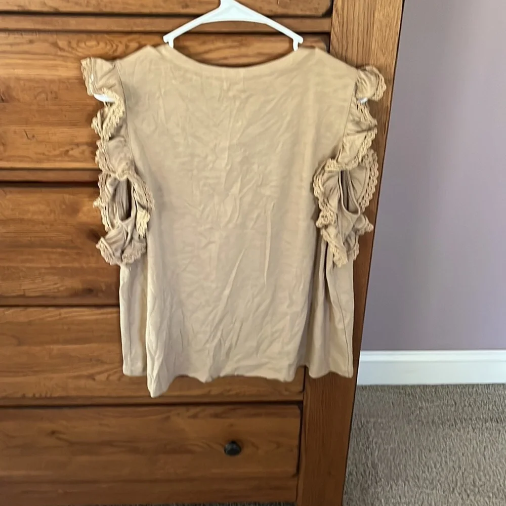 CUTE top - Picture 5 of 5